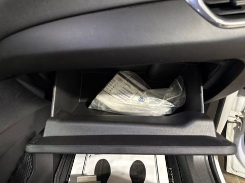 Used 2019 Chevrolet Equinox LT AWD/4WD image 31