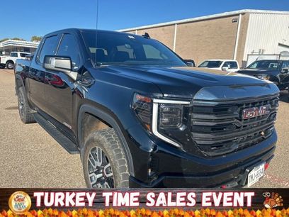 Used 2023 GMC Sierra 1500 AT4 w/ AT4 Premium Package