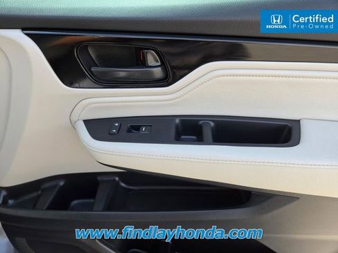 Certified 2025 Honda Odyssey Touring image 24