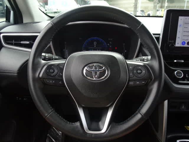Certified 2023 Toyota Corolla Cross XLE w/ Convenience Package FWD image 24