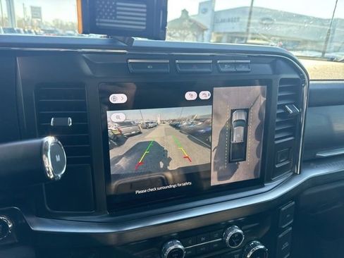 Used 2024 Ford F250 Lariat w/ FX4 Off-Road Package image 17