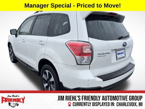 Used 2017 Subaru Forester 2.5i Premium image 3