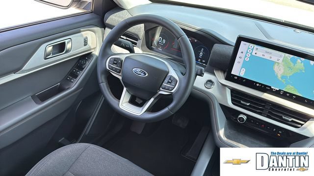 Used 2025 Ford Explorer Active RWD image 8