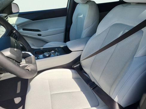 New 2026 Jeep Cherokee Laredo AWD/4WD image 22