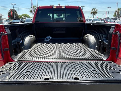 Used 2025 RAM 1500 Big Horn AWD/4WD image 28