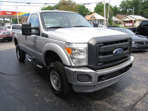 Used 2014 Ford F250 XL w/ XL Value Package AWD/4WD image 5