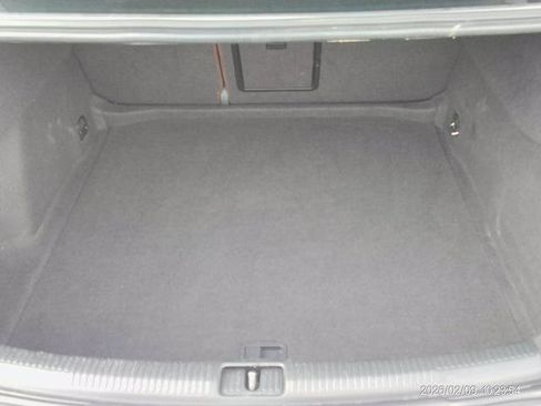 Used 2018 Audi A3 2.0T Premium image 17