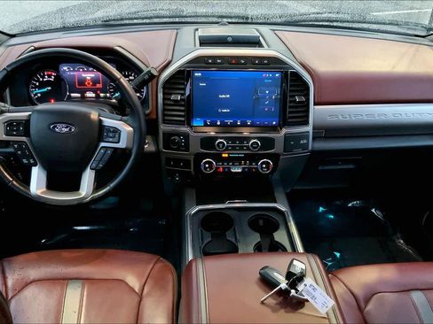 Used 2022 Ford F450 Platinum w/ FX4 Off-Road Package image 15