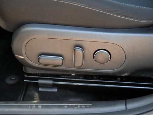 Used 2024 Hyundai Kona SEL FWD image 17