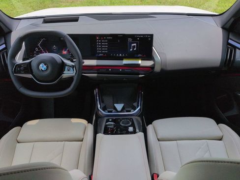 New 2026 BMW X3 xDrive30i w/ Premium Package AWD/4WD image 15