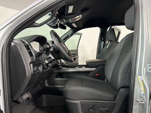 New 2026 RAM 3500 Big Horn AWD/4WD image 10