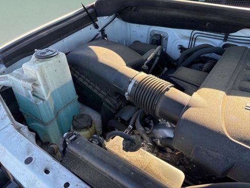 Used 2020 Toyota Tundra SR5 image 32