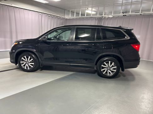 Used 2019 Honda Pilot EX image 4