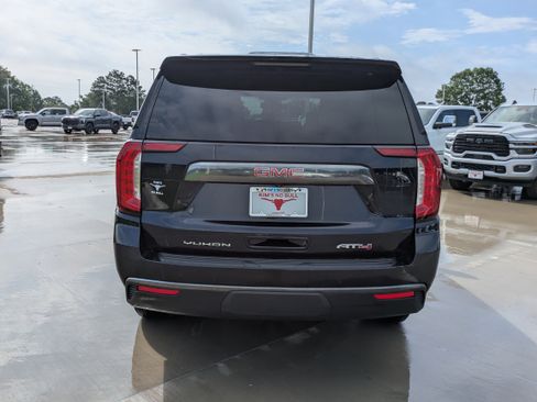 Used 2023 GMC Yukon AT4 w/ LPO, Floor Liner Package AWD/4WD image 4