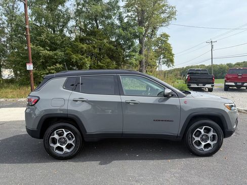 Used 2022 Jeep Compass Trailhawk w/ Trailhawk Elite Group image 8