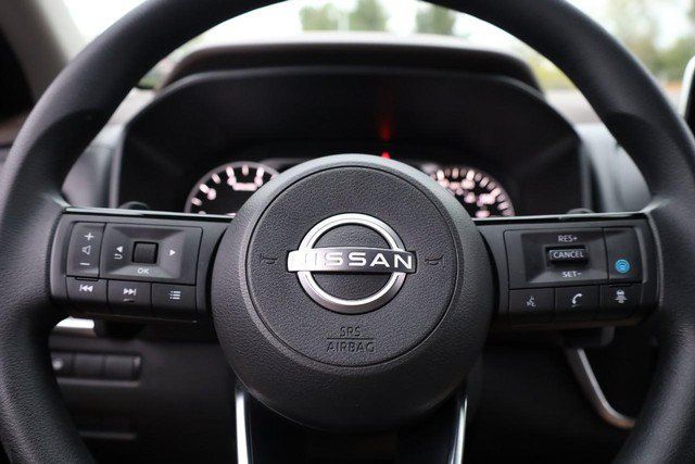 Certified 2023 Nissan Rogue SV AWD/4WD image 9