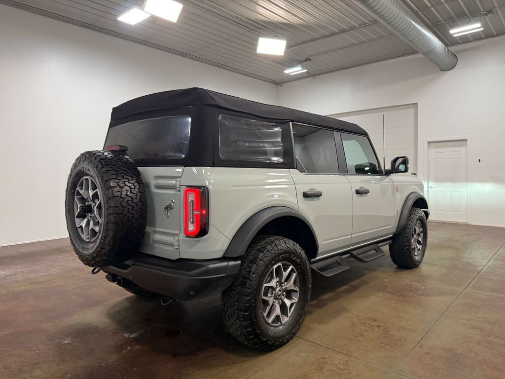 Used 2023 Ford Bronco Badlands AWD/4WD image 34