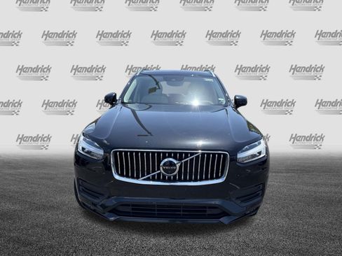 Used 2022 Volvo XC90 T6 Momentum w/ Advanced Package AWD/4WD image 3