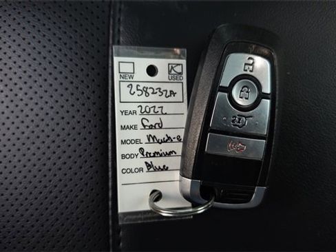 Used 2022 Ford Mustang Mach-E Premium image 46