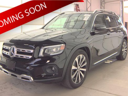 Used 2020 Mercedes-Benz GLB 250 4MATIC image 1