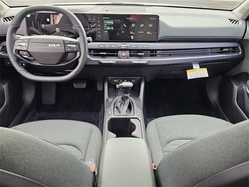 New 2025 Kia K4 EX image 7