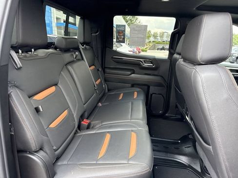 Used 2023 GMC Sierra 1500 AT4 w/ AT4 Premium Package AWD/4WD image 30