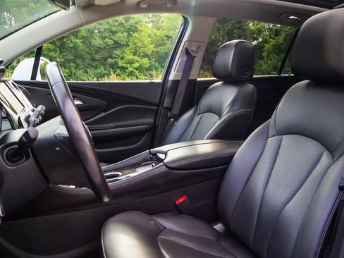 Used 2019 Buick Envision Premium w/ LPO, Interior Luxury Package image 14