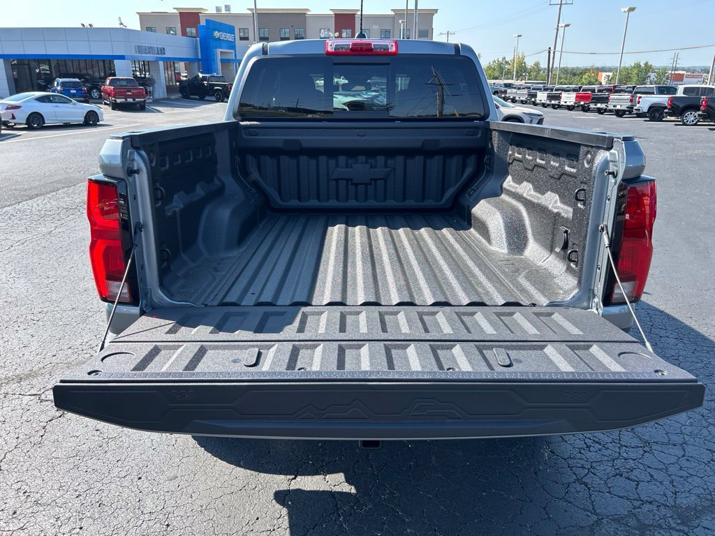 New 2026 Chevrolet Colorado ZR2 w/ Technology Package AWD/4WD image 40