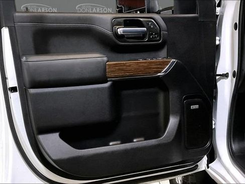 Certified 2023 Chevrolet Silverado 2500 High Country w/ Z71 Off-Road Package AWD/4WD image 12