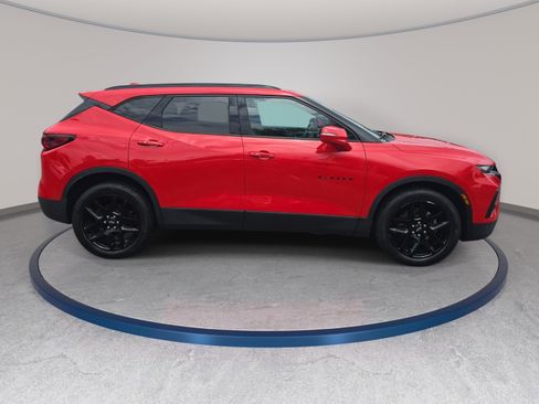 Used 2020 Chevrolet Blazer LT AWD/4WD image 4
