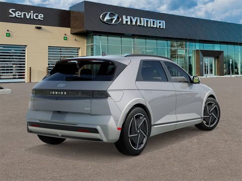 New 2026 Hyundai Ioniq 5 Limited image 4