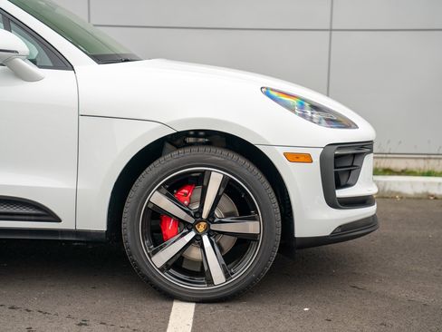 New 2026 Porsche Macan S AWD/4WD image 9