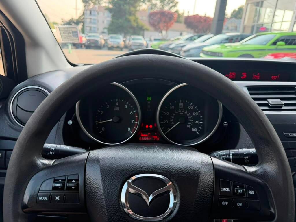 Used 2014 MAZDA MAZDA5 Sport FWD image 10