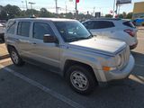 Used 2016 Jeep Patriot Sport w/ Power Value Group image 2