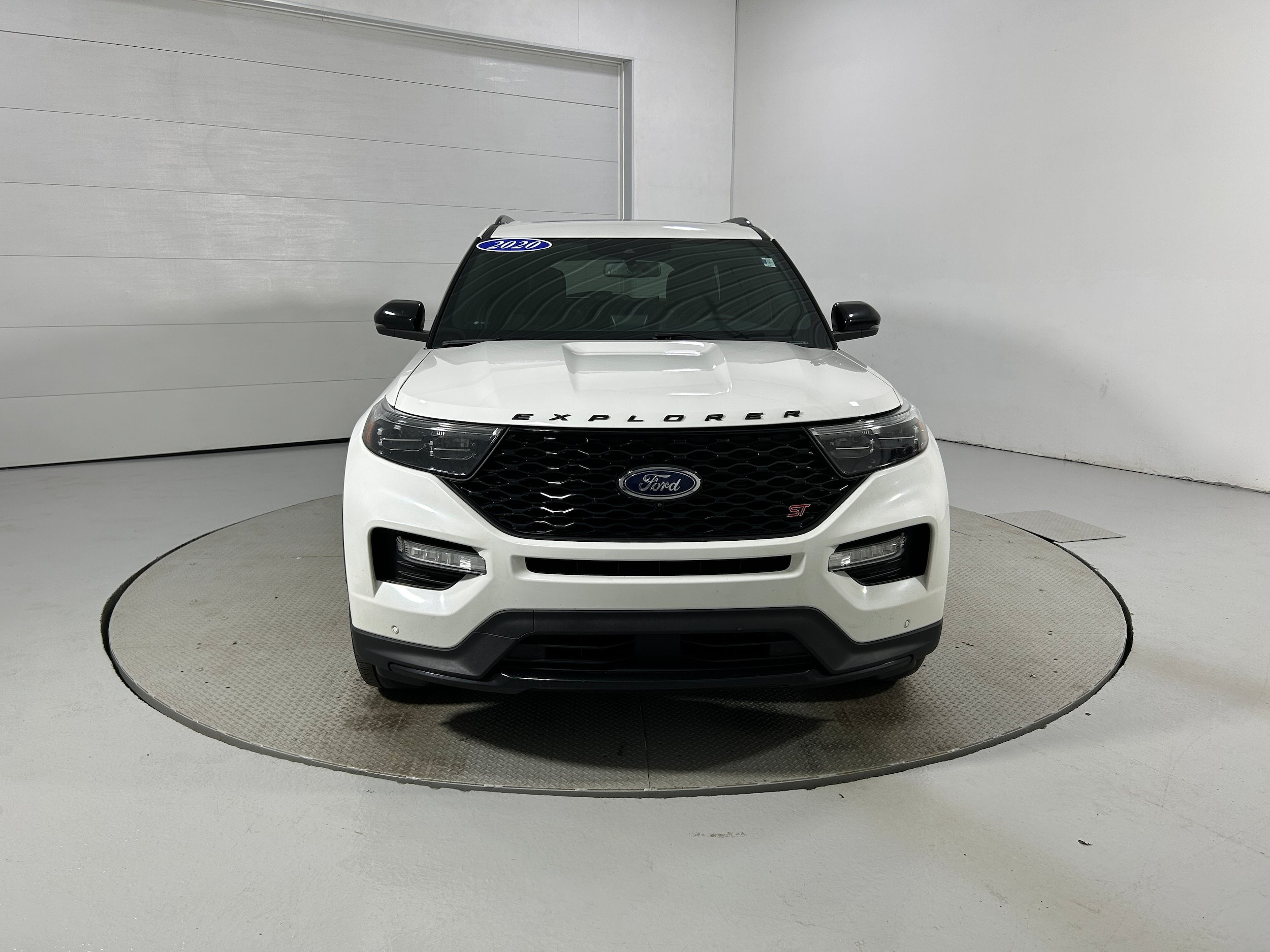 Used 2020 Ford Explorer ST w/ ST Street Pack AWD/4WD image 17