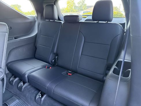 Used 2026 Chevrolet Traverse High Country w/ LPO, Floor Liner Package AWD/4WD image 44
