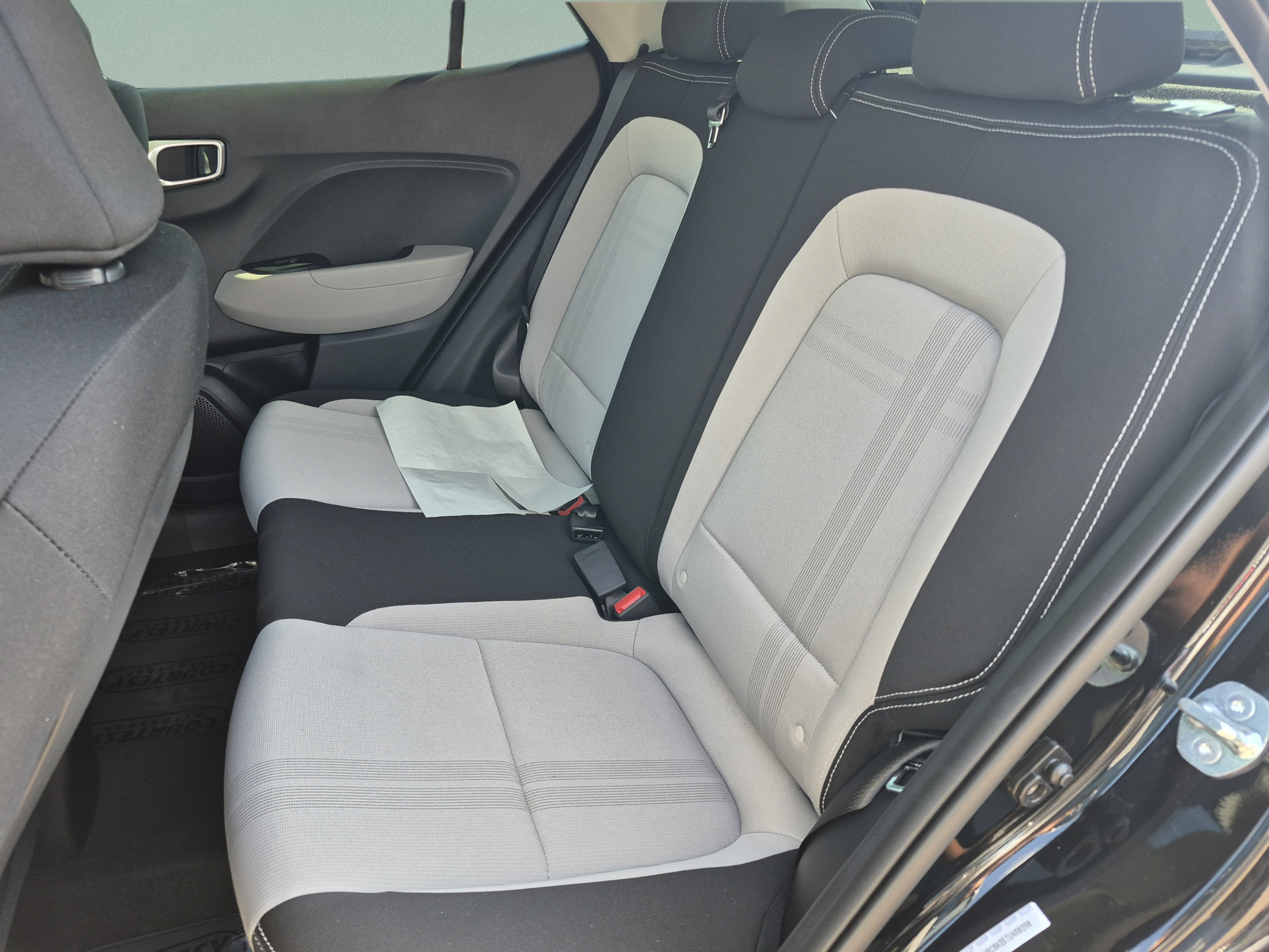 New 2026 Hyundai Venue SEL FWD image 16