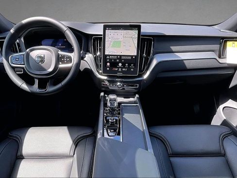 New 2026 Volvo XC60 B5 Ultra w/ Protection Package Premier AWD/4WD image 5