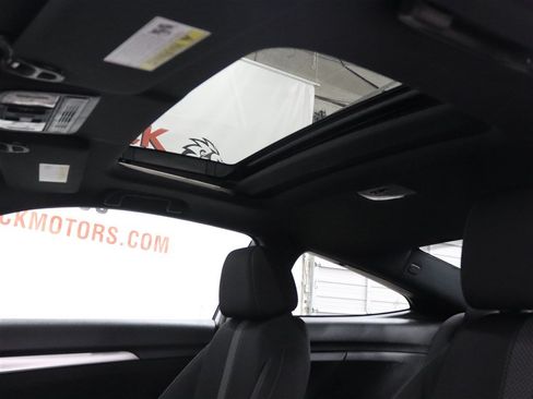 Used 2019 Honda Civic EX image 37