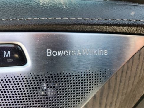 Used 2023 Volvo XC90 B6 Ultimate image 16