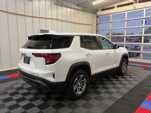 Used 2026 GMC Terrain Elevation AWD/4WD image 4