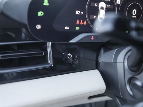 Certified 2024 Porsche Taycan 4S image 20