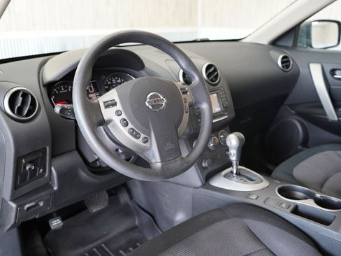 Used 2013 Nissan Rogue SV w/ Premium Pkg FWD image 11