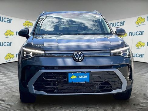 Used 2026 Volkswagen Taos SEL AWD/4WD image 2