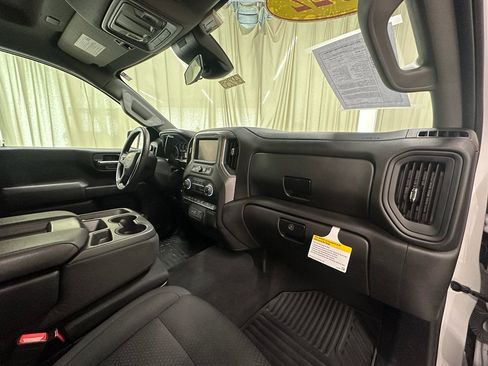 Certified 2022 Chevrolet Silverado 1500 W/T w/ WT Value Package image 21