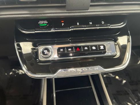 Used 2023 Lincoln Corsair AWD w/ Equipment Group 101A image 19