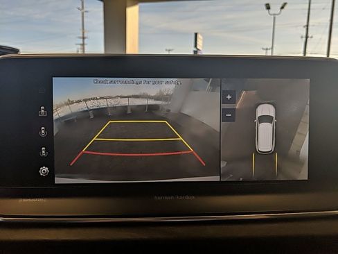 Used 2022 Kia Telluride SX w/ SX Prestige Package image 24