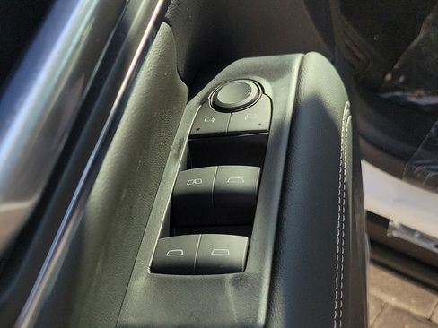 New 2027 GMC Terrain Elevation w/ Elevation Premium Package FWD image 20