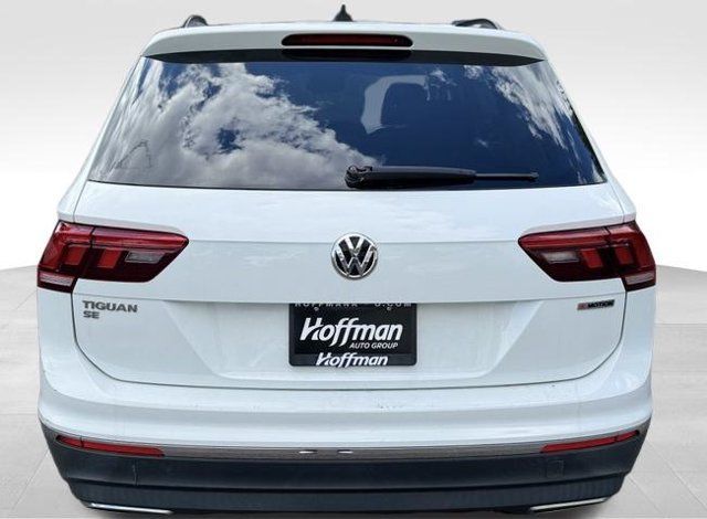 Used 2020 Volkswagen Tiguan SE AWD/4WD image 6