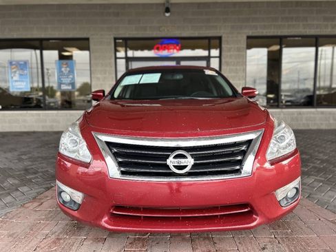 Used 2015 Nissan Altima 3.5 SL FWD image 27